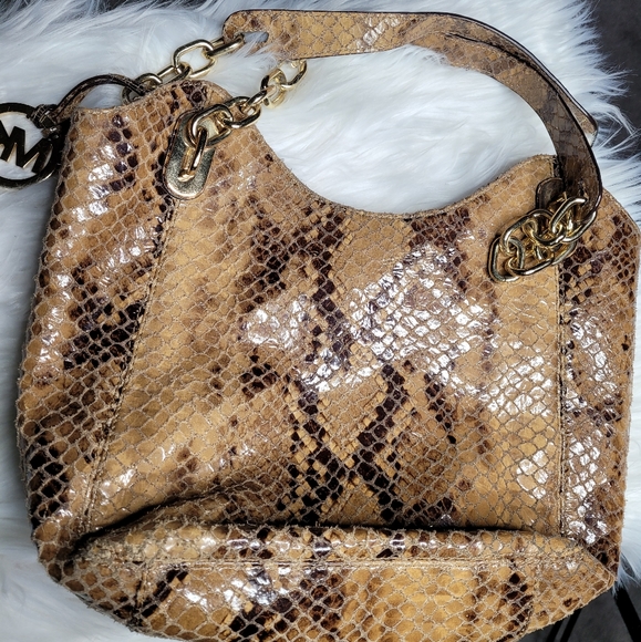 Michael Kor purse - Picture 7 of 7